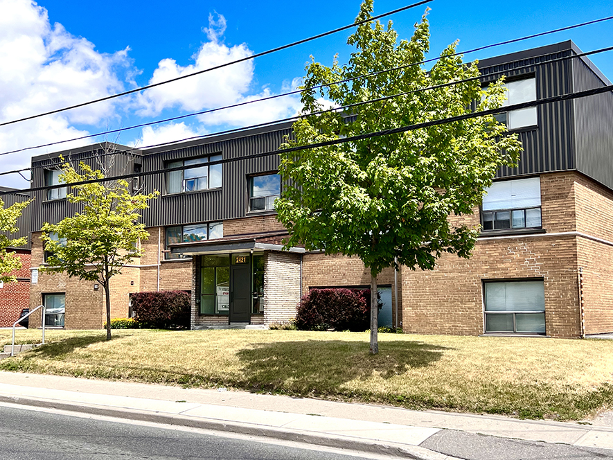 24212423 Keele Street Lennard Commercial Realty