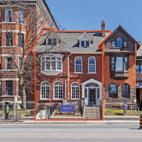 39 Spadina Road building exterior showing entrance