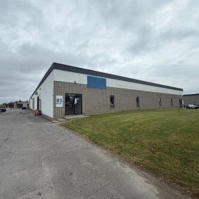 85 Bentley Avenue Building