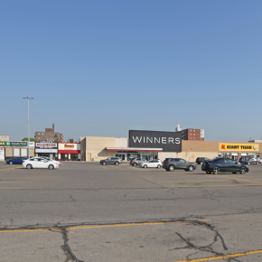 1151 Dundas Street W Image of Plaza