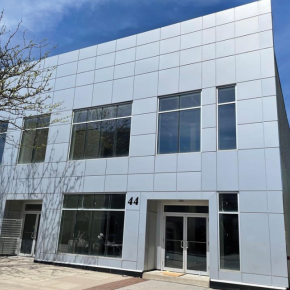 38-44 Chatham Street East building exterior showing entrance