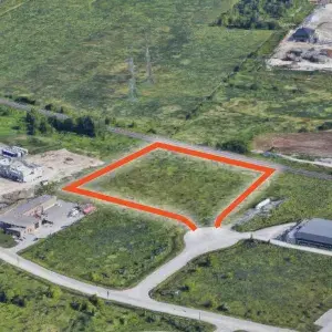 41 Britton Court Land with Orange Property Outline