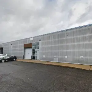 Exterior entrance of 1084 Kenaston Street, Unit 3