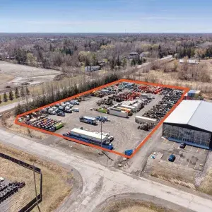 Outline of land available for sale at 6775 & 6781 Hiram Drive