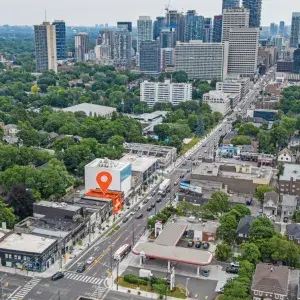 282 Eglinton Avenue aerial shot showing nearby streets