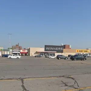 1151 Dundas Street W Image of Plaza