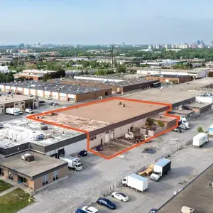325 Flint Road aerial with outline