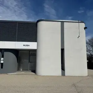 2538 Speers Road exterior view with parking lot