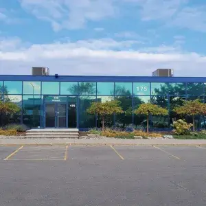 175 Traders Blvd Exterior Photo