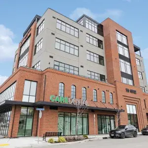 550 Osprey Avenue building exterior showing main entrance