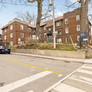 2178 Queen Street E building exterior showing the entrance