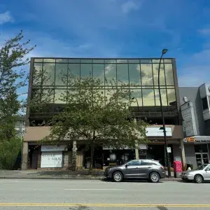 1124 Lonsdale Avenue Building