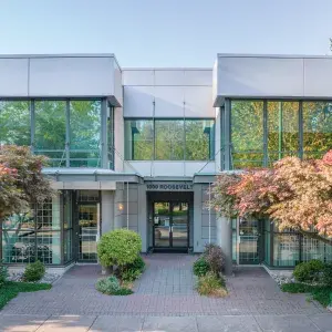 Exterior view of 1000 Roosevelt Crescent