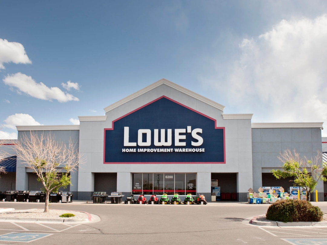 Lowe's Storefront
