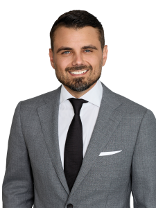 Sasha Ischenko Headshot