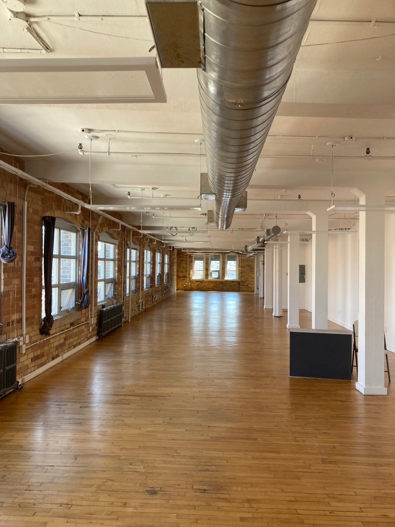 174_SpadinaAvenue_Interior15.jpg