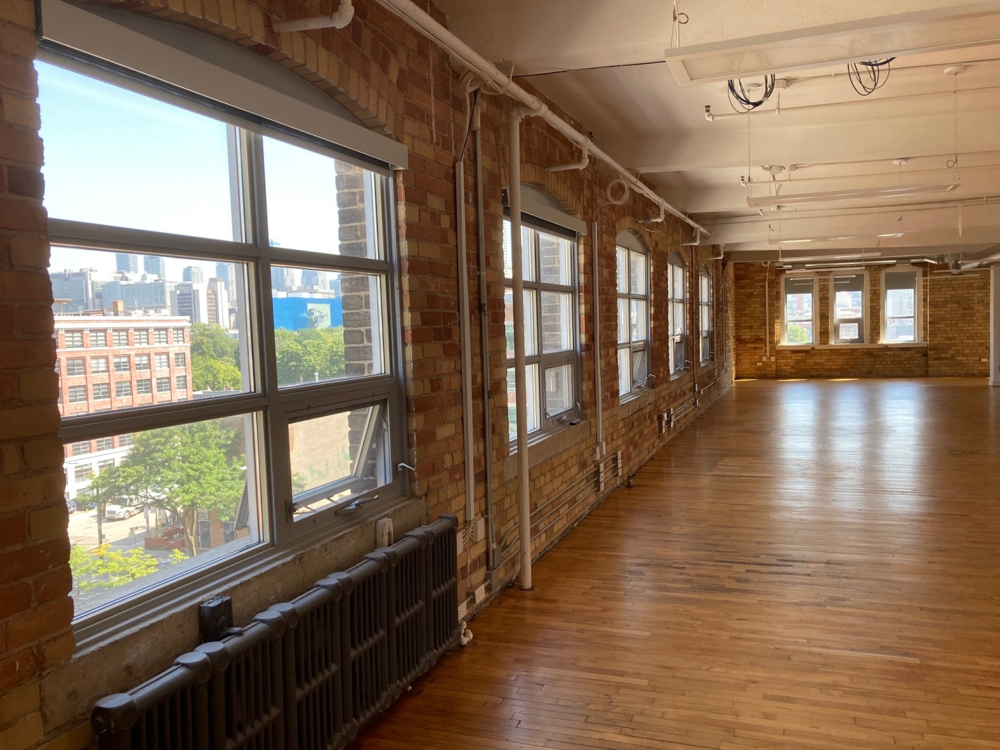 174_SpadinaAvenue_Interior16.jpg