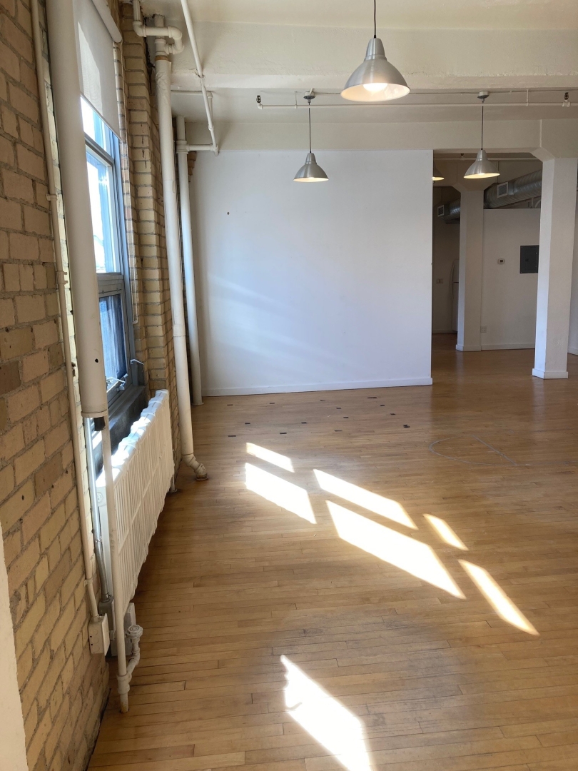 174_SpadinaAvenue_Suite300-2.jpg