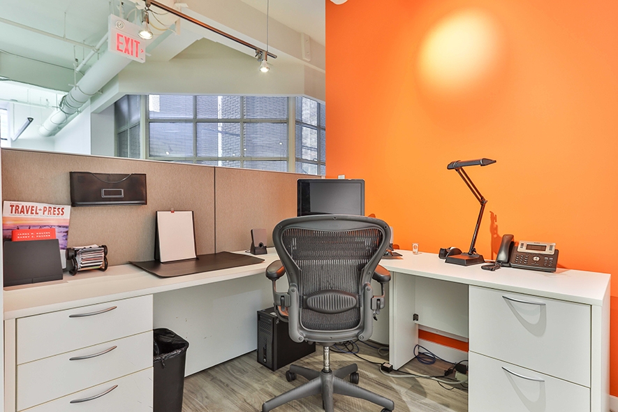 179John_18_Office.jpg