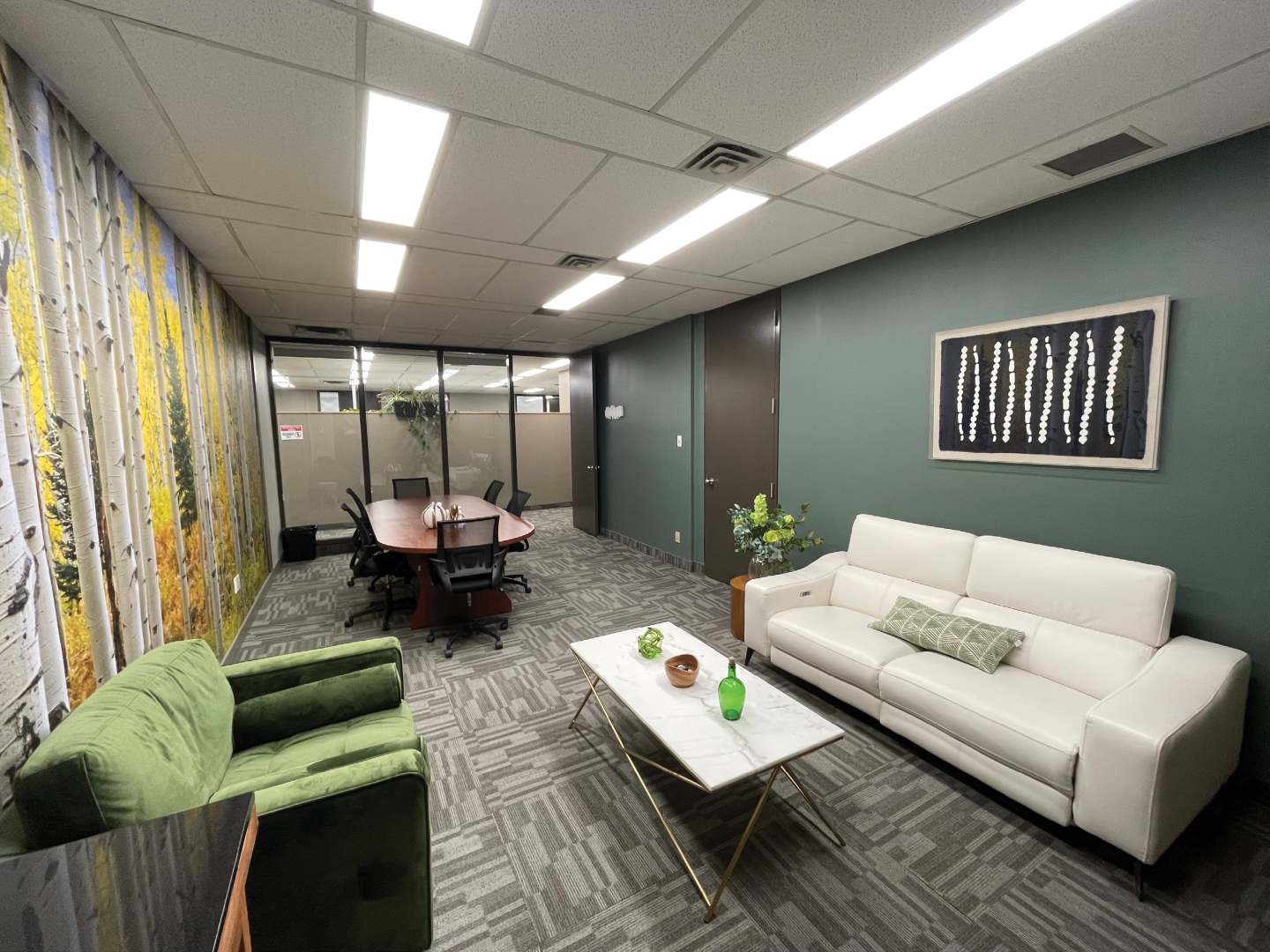 277 Lakeshore Road E Boardroom