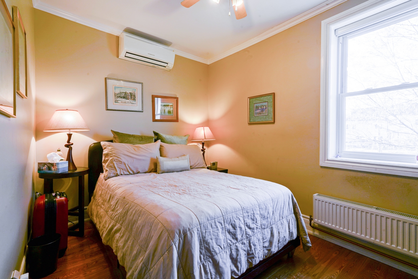 1588 Bloor Street West second floor bedroom