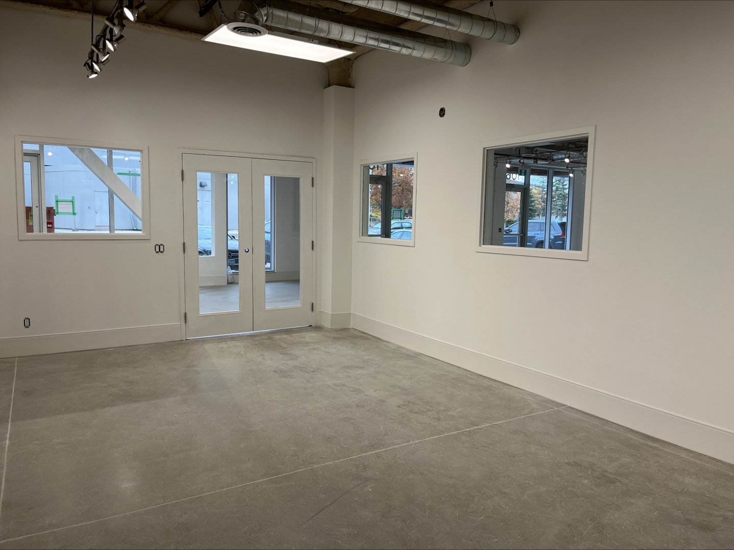 52 Scarsdale Road Interior