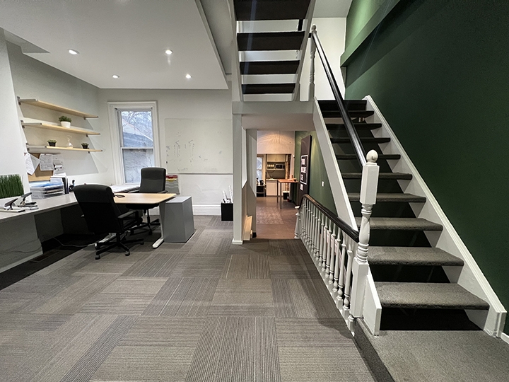 532 Queen Street East 2nd floor