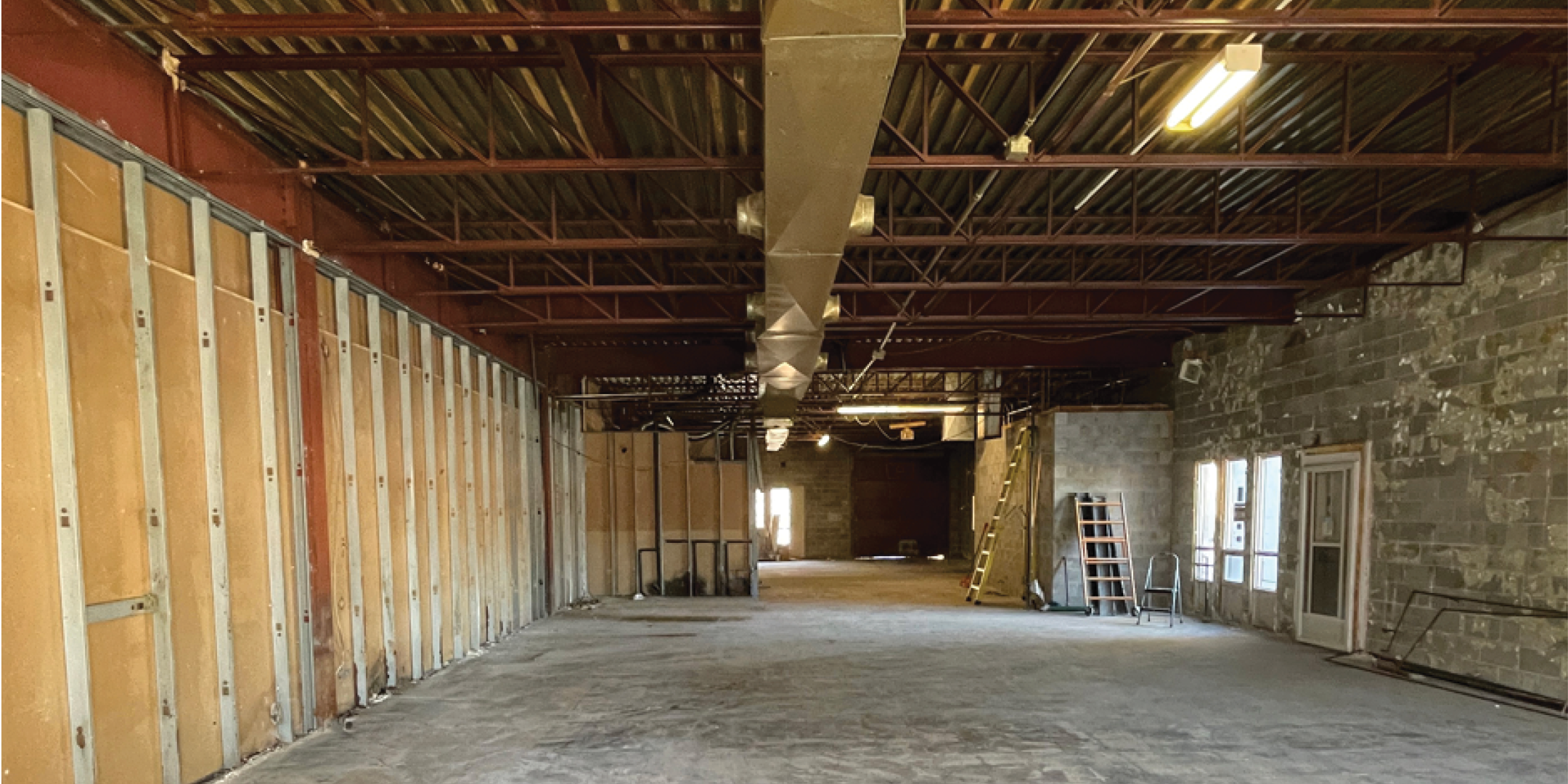 3210 Swansea Crescent Interior