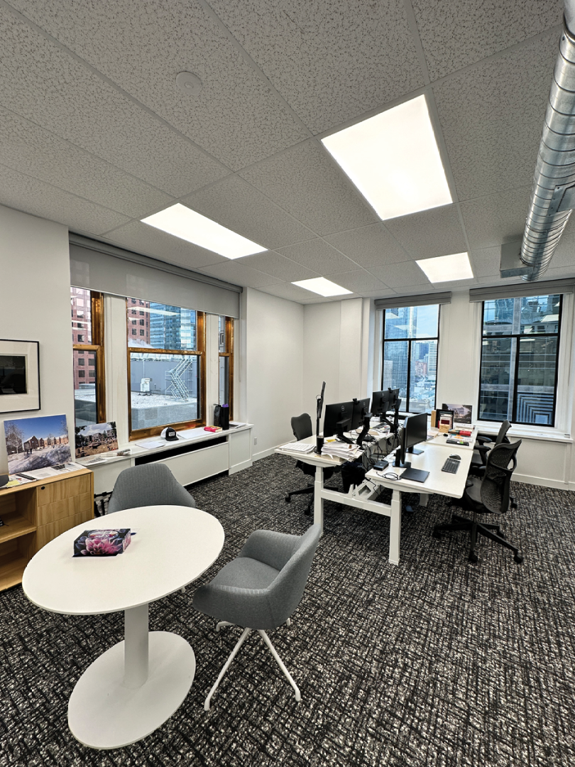 8 King Street E Office Open Space with workstations