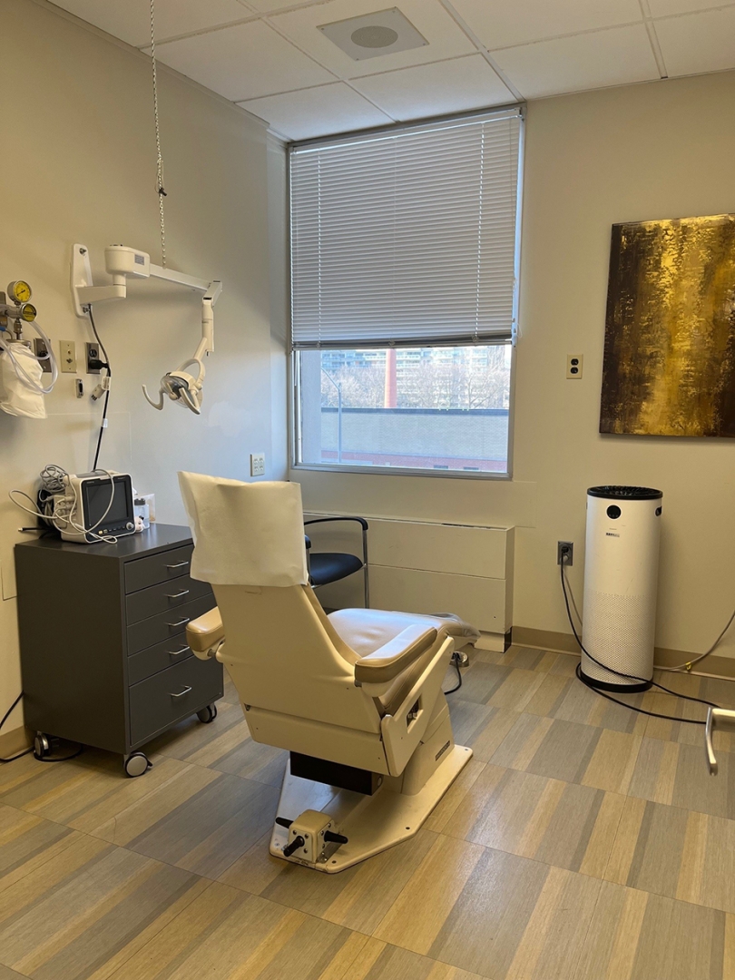 Dental room with a window