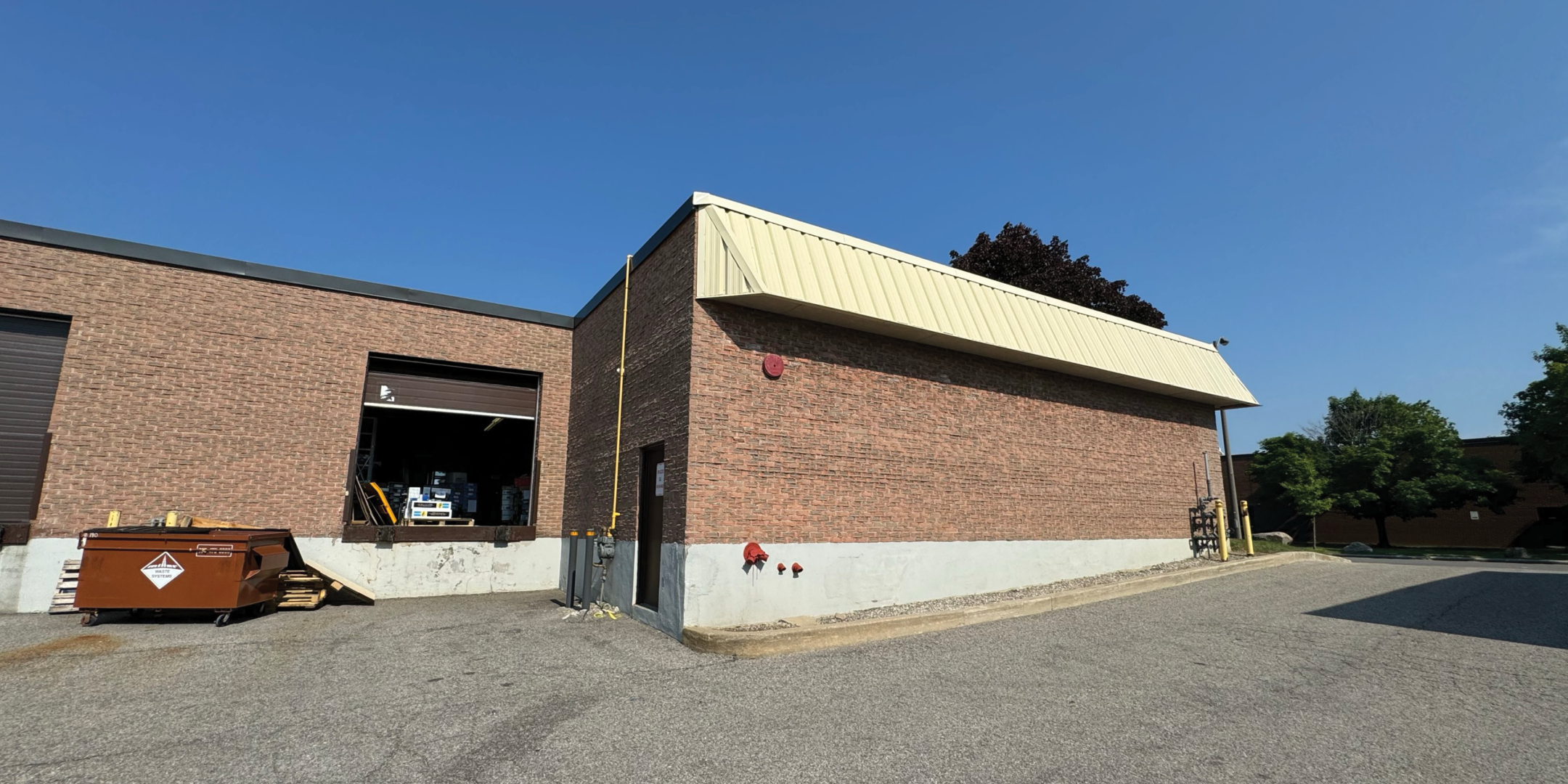 190 Wildcat Road rear entrance and truck-level door
