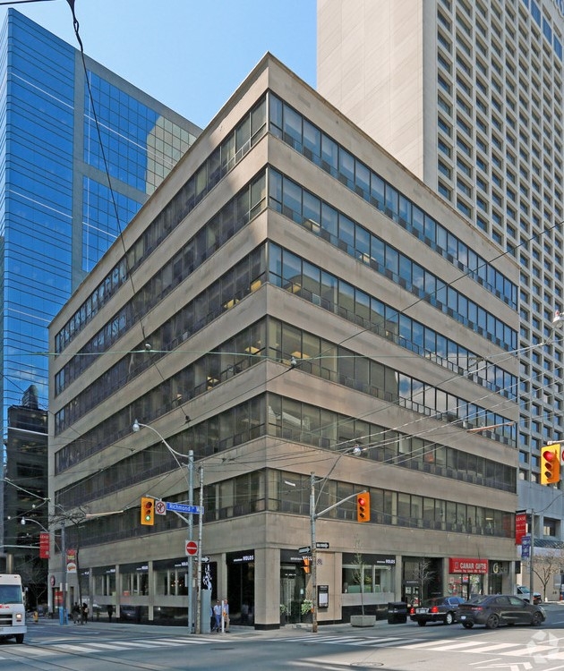 133 Richmond St W exterior view of the whole building