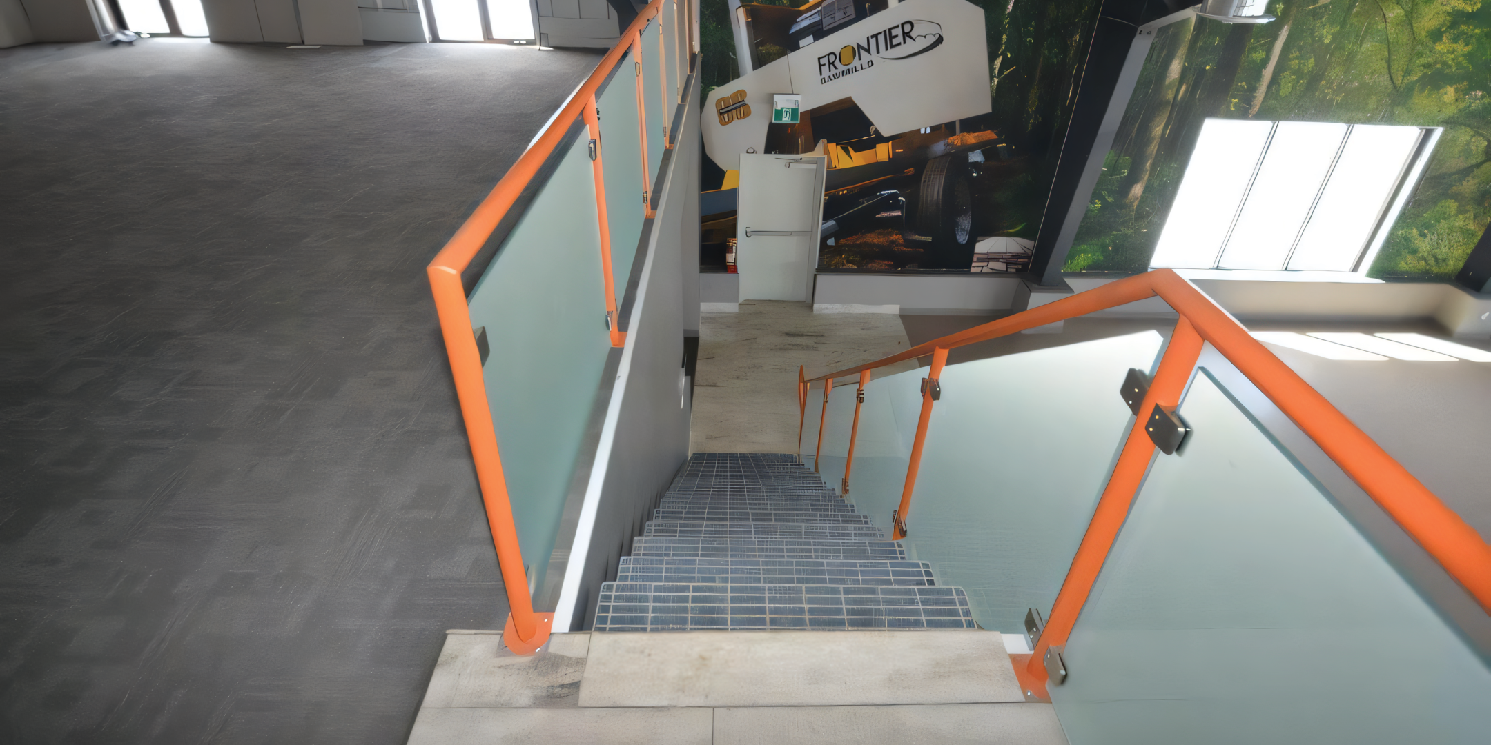 2267 15-16 Sideroad E building interior stairs