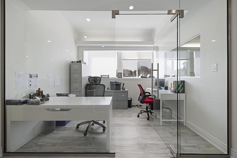 409 Brock St S interior view of office with glass door