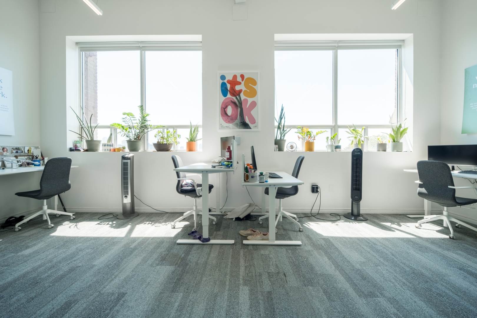 720 Bathhurst St office workstation with windows