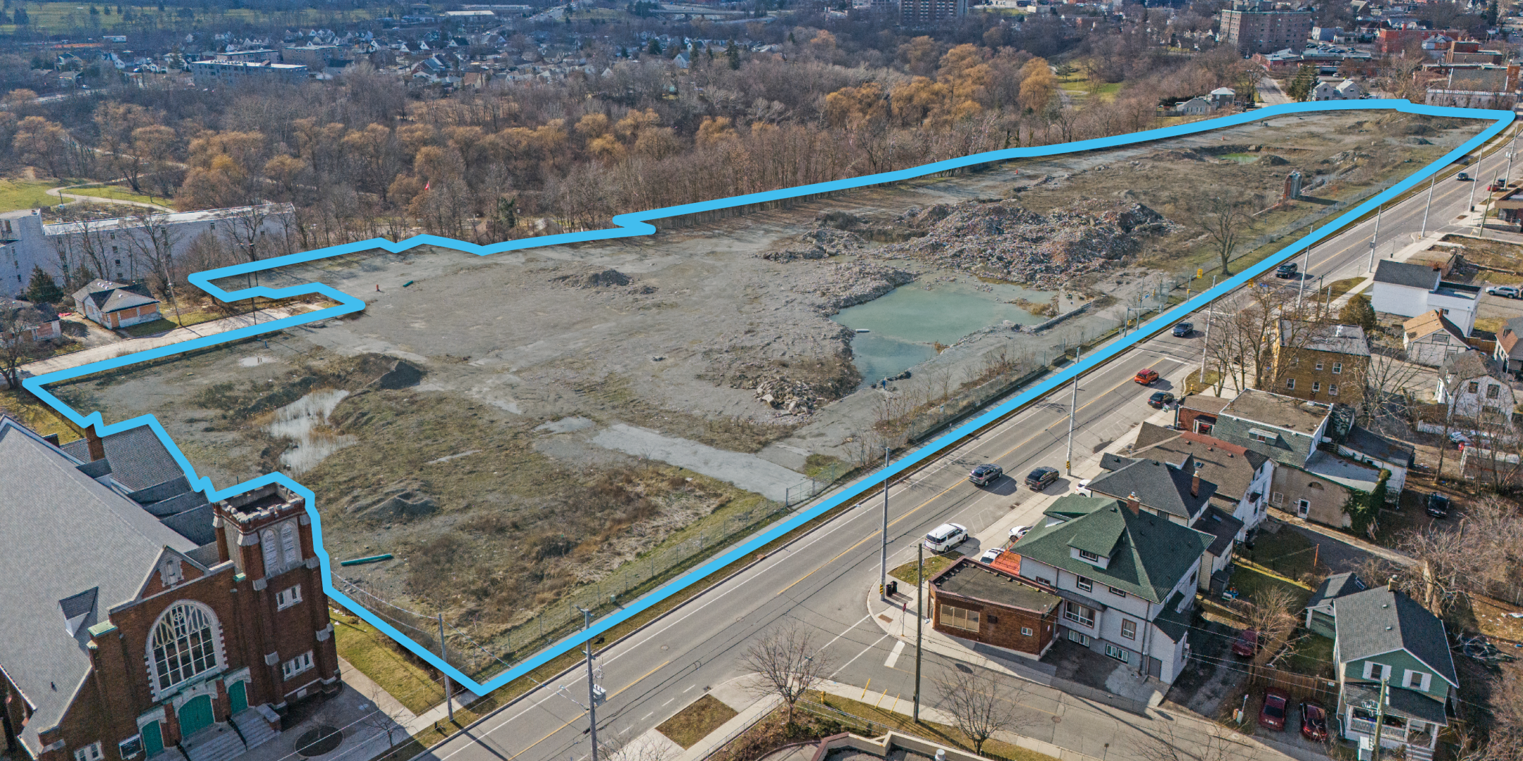 142 Queenston Street South West aerial view