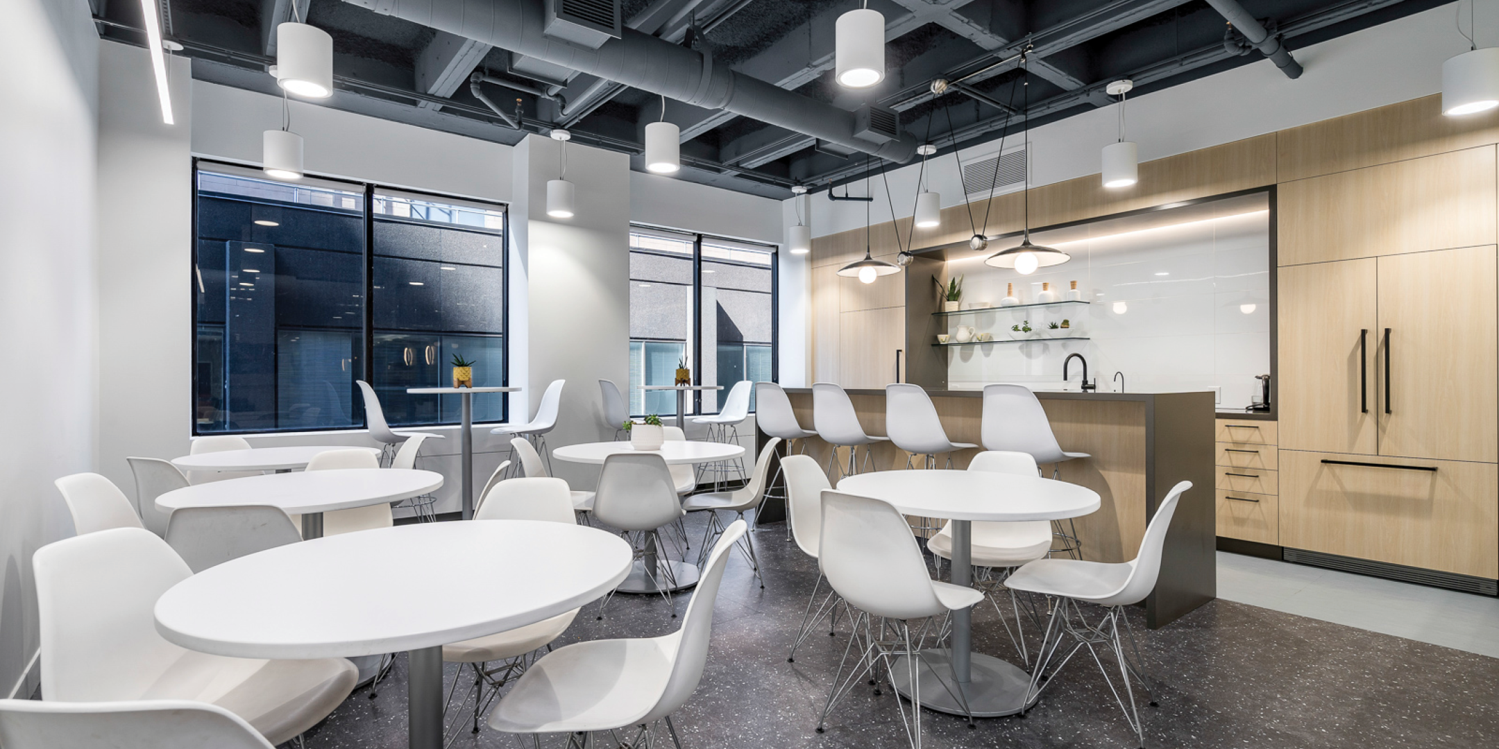 18 King Street E Kitchen