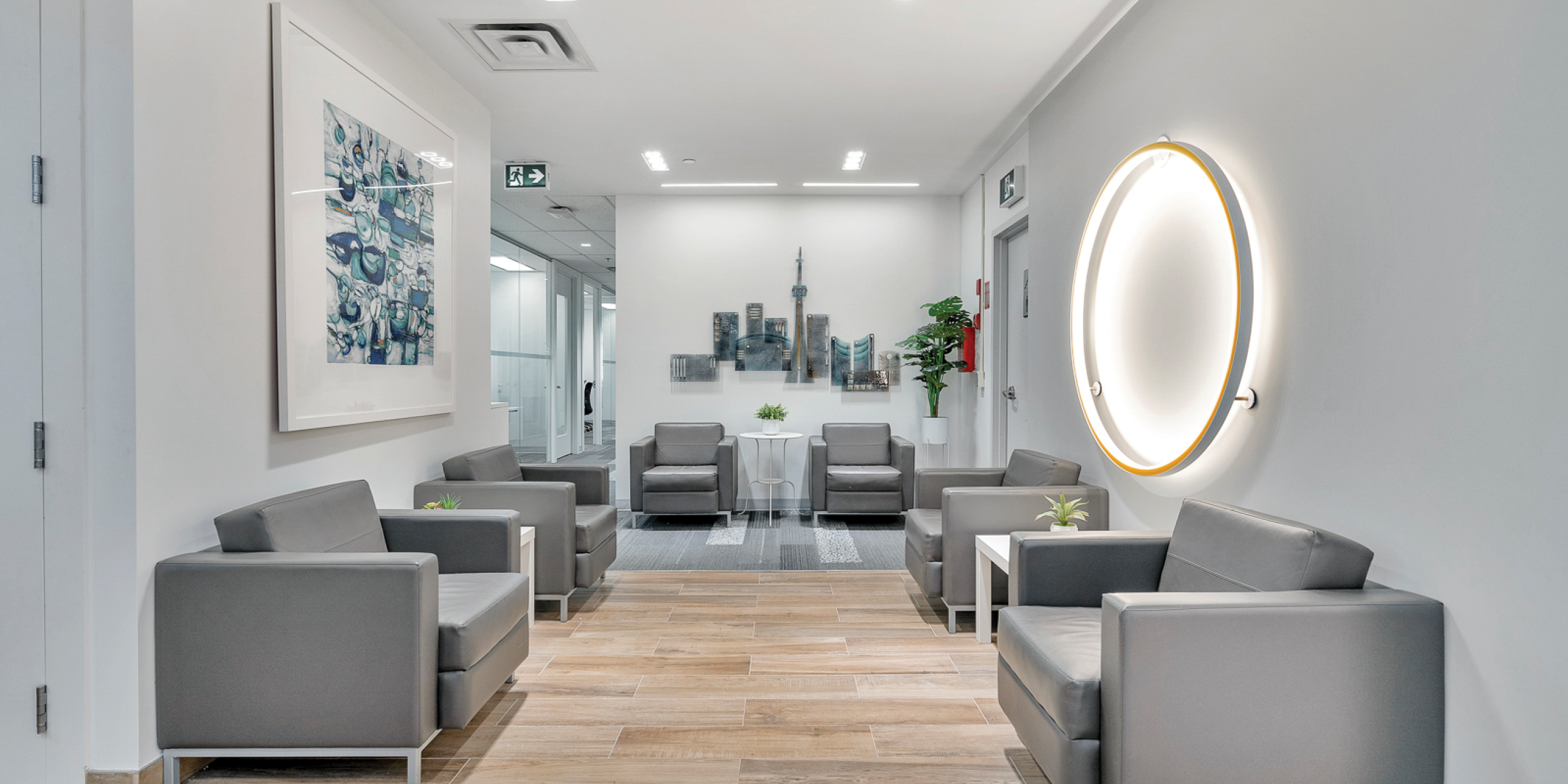 18 King Street E Waiting Area