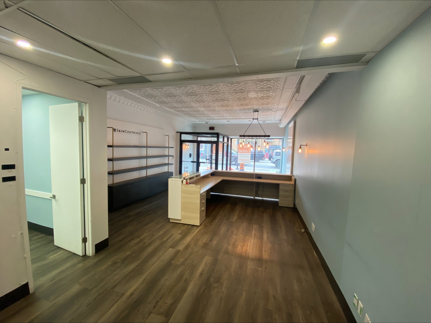 2533 Danforth big vacant office space