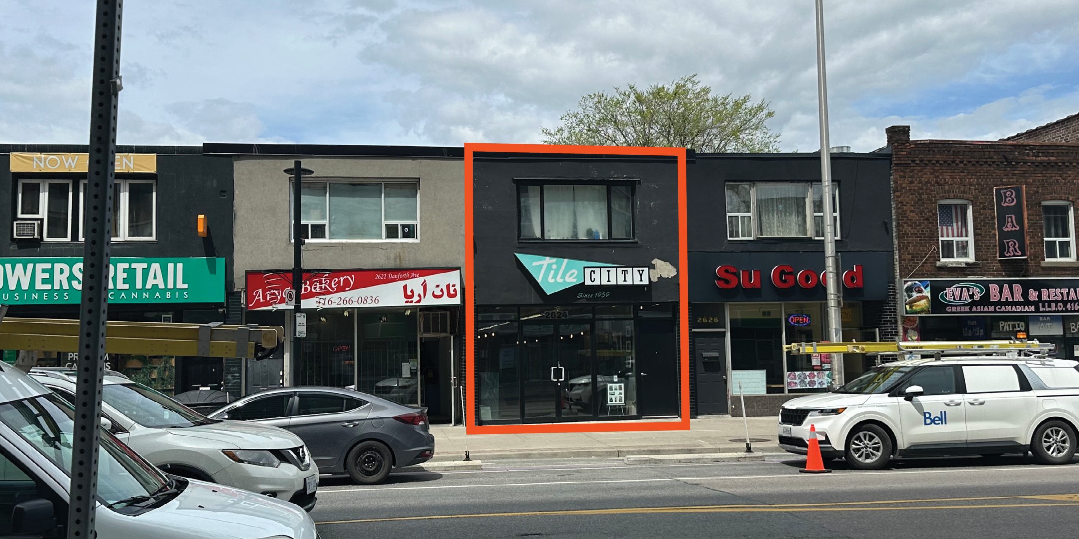 2624 Danforth Avenue Building Front with Property Outline