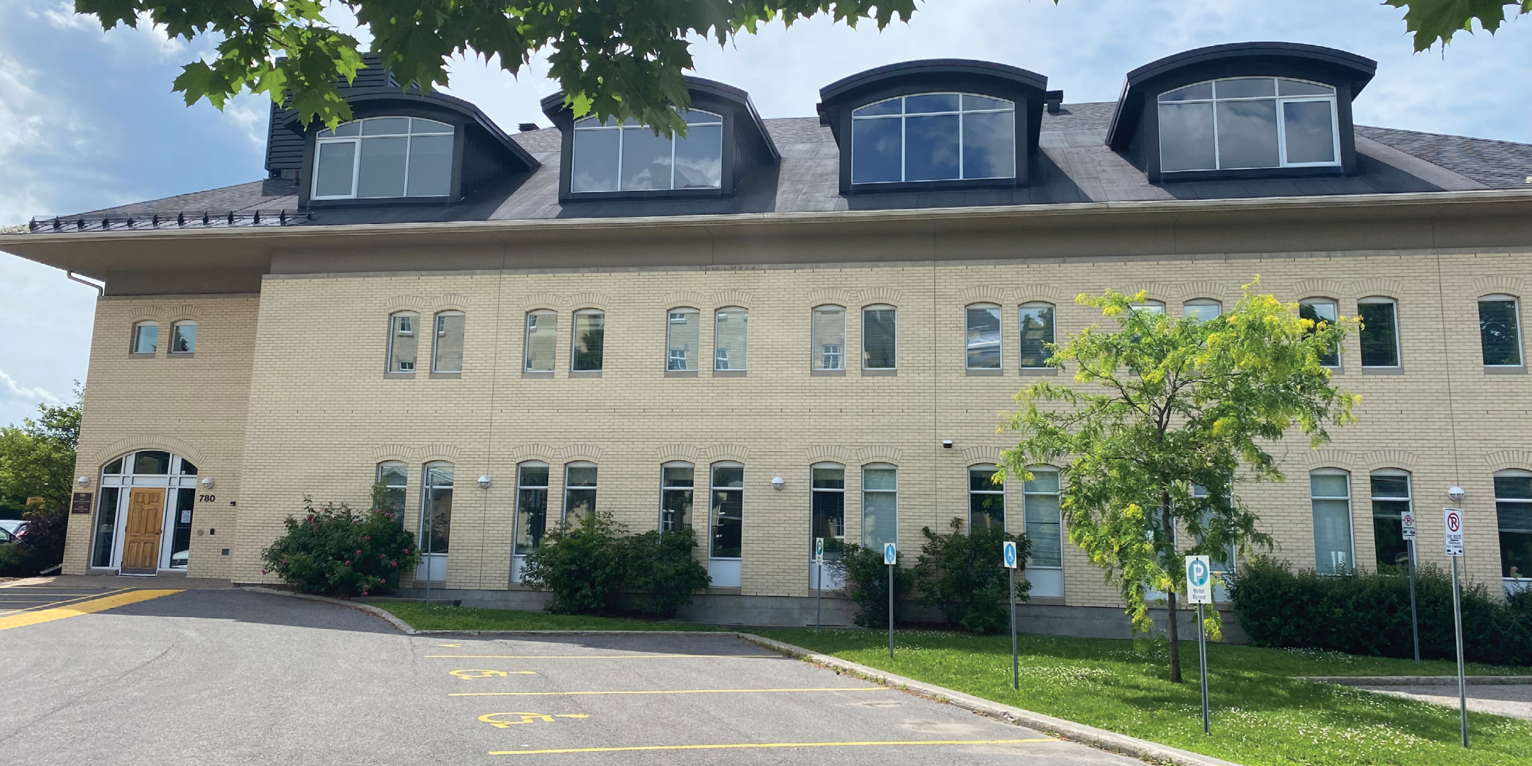 7 Echo Drive front of building