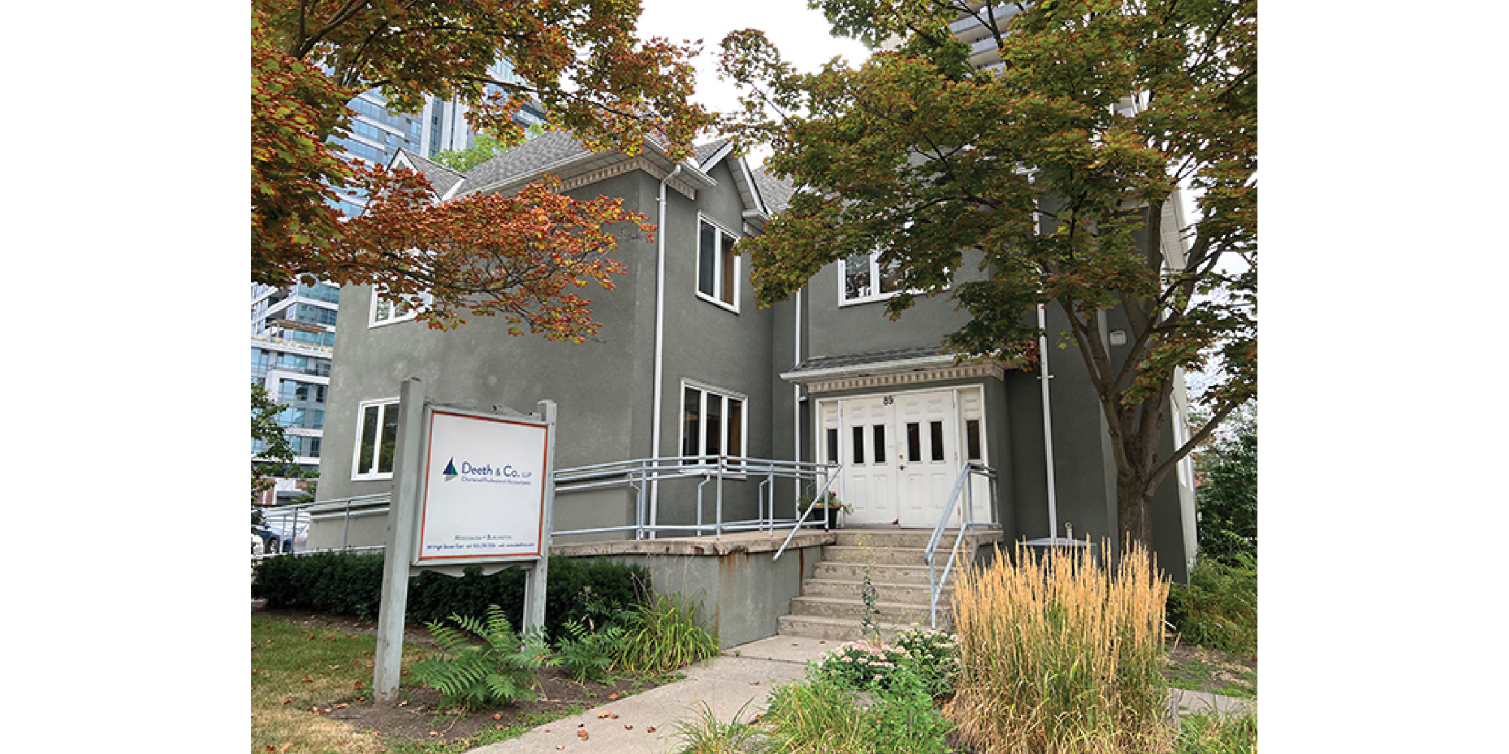 89 High Street building exterior showing stairs and signage 