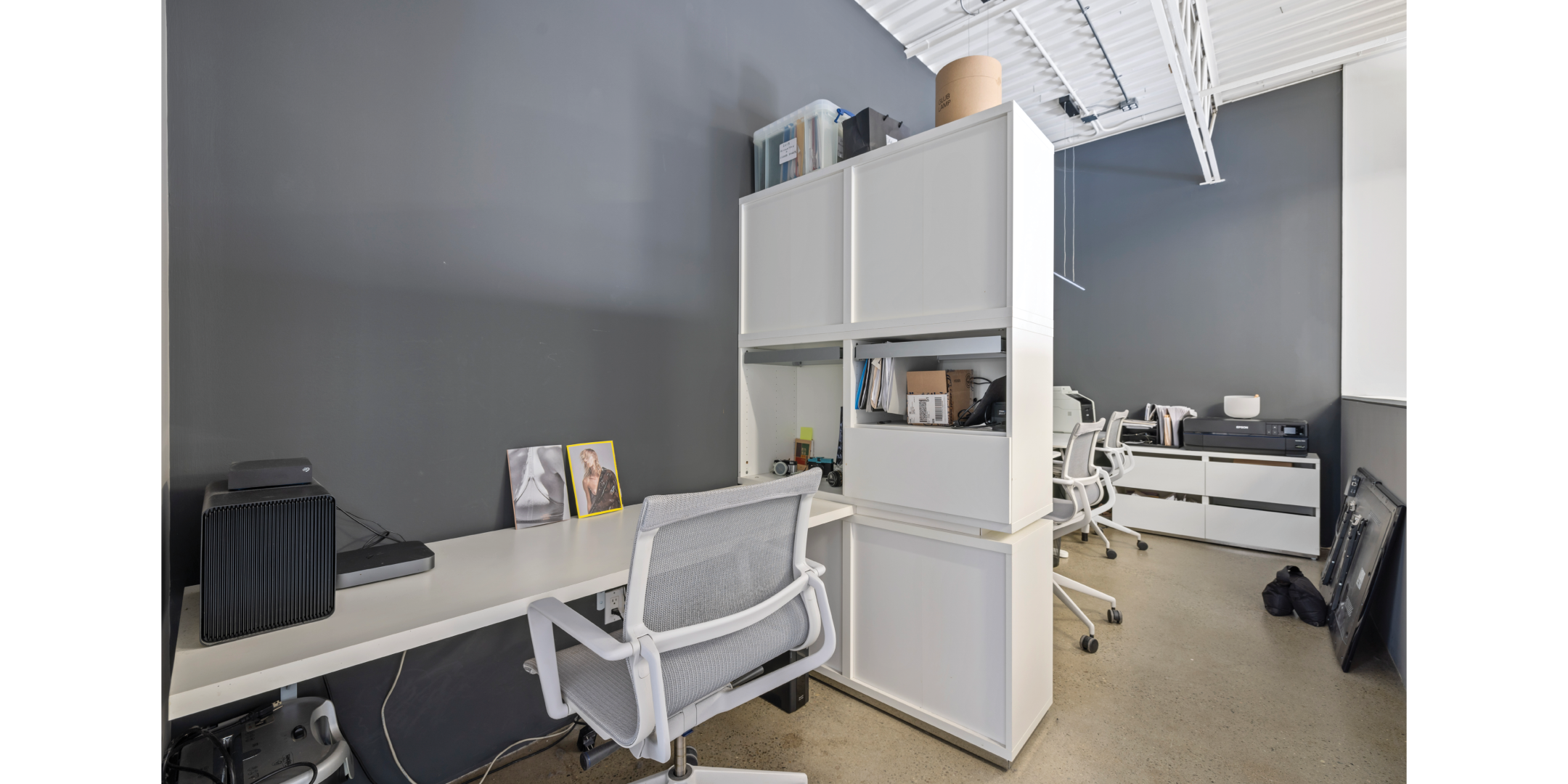 2 Primrose Avenue second floor studio showing desk and chair