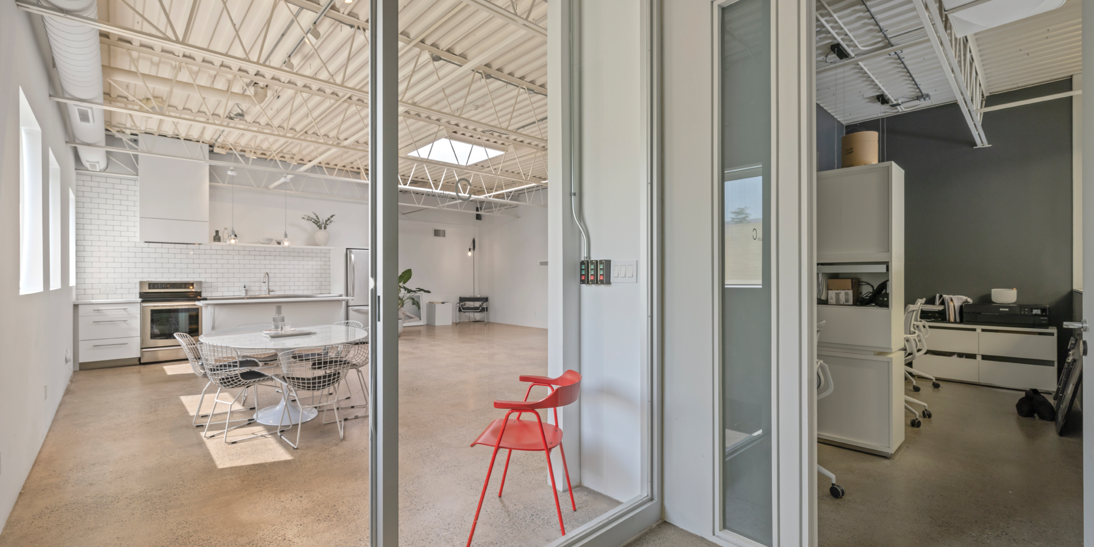 2 Primrose Avenue second floor studio with lots of natural lights