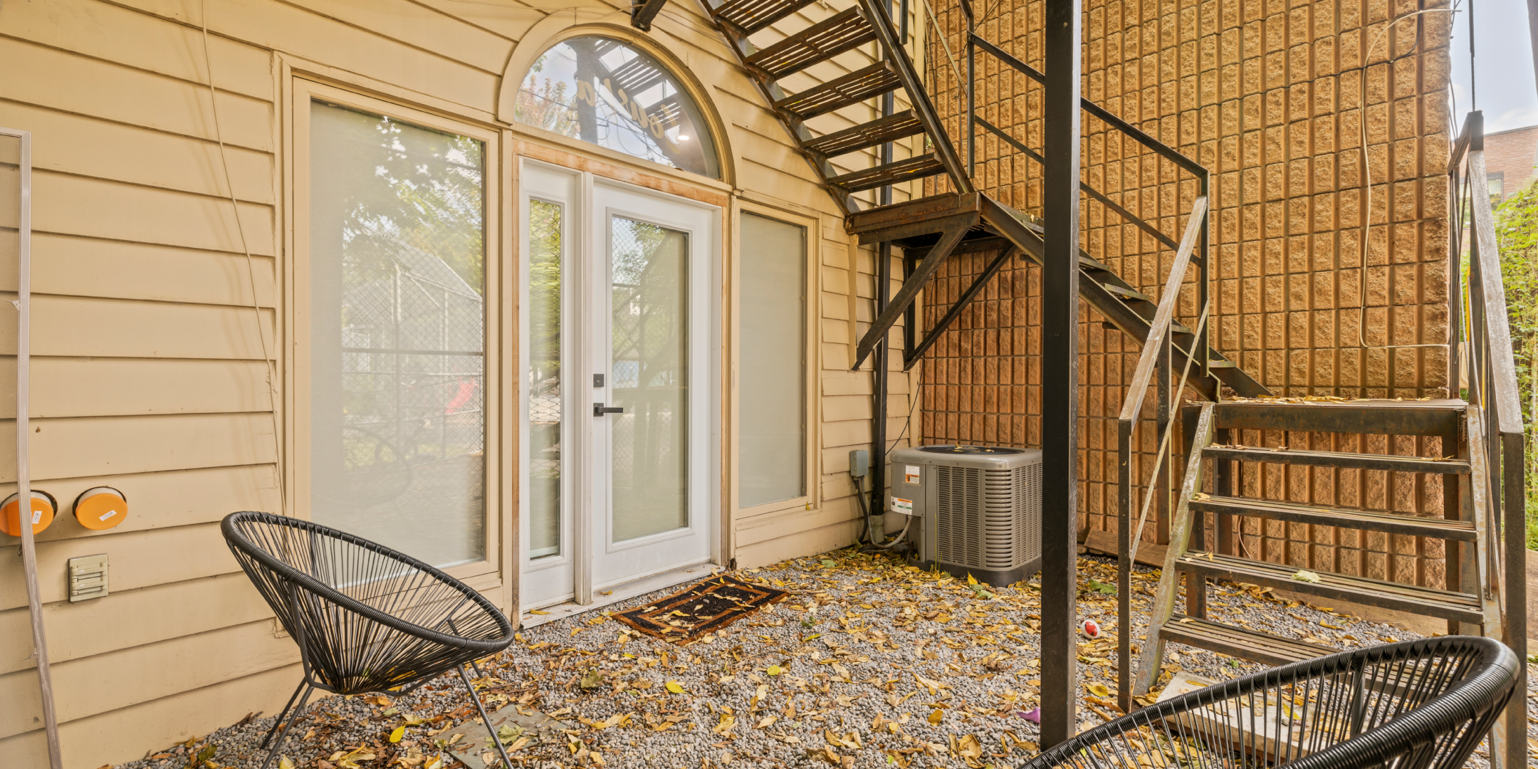 110 Scollard Street - Outside
