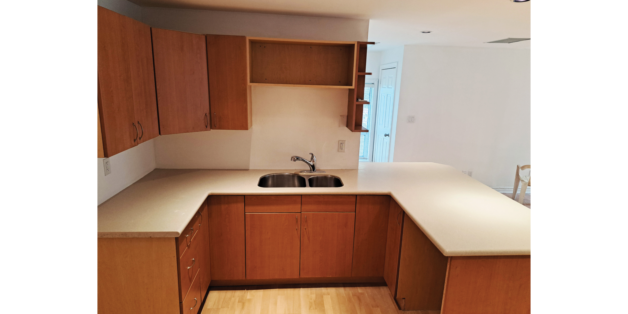 1444 Dupont Street unit 11 kitchen