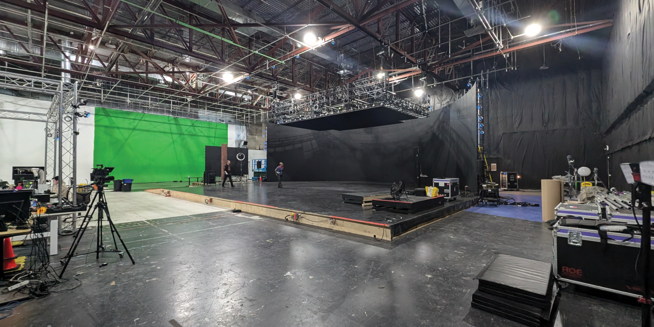 793 Pharmacy Avenue Green Screen Film Room with Film Equipment