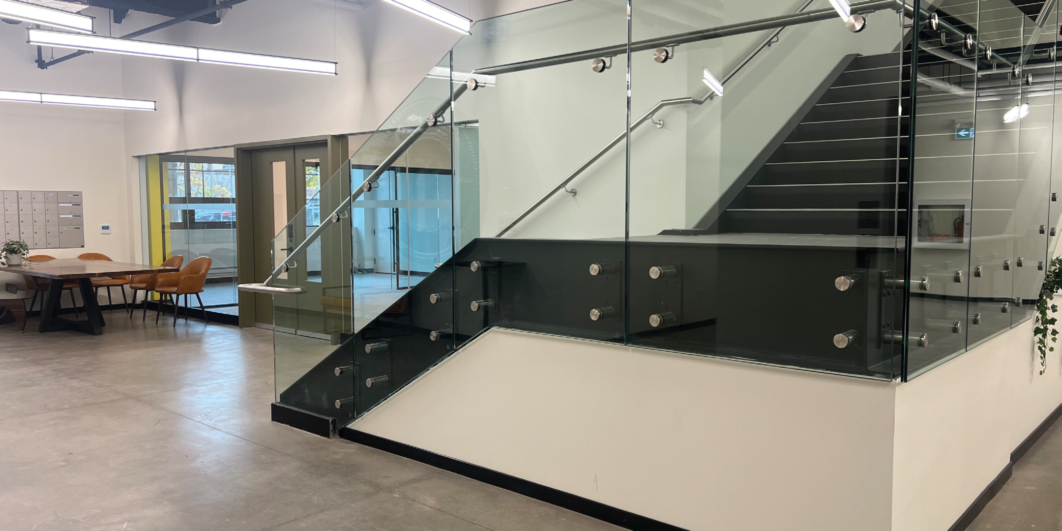 300 Geary lobby with stairs 