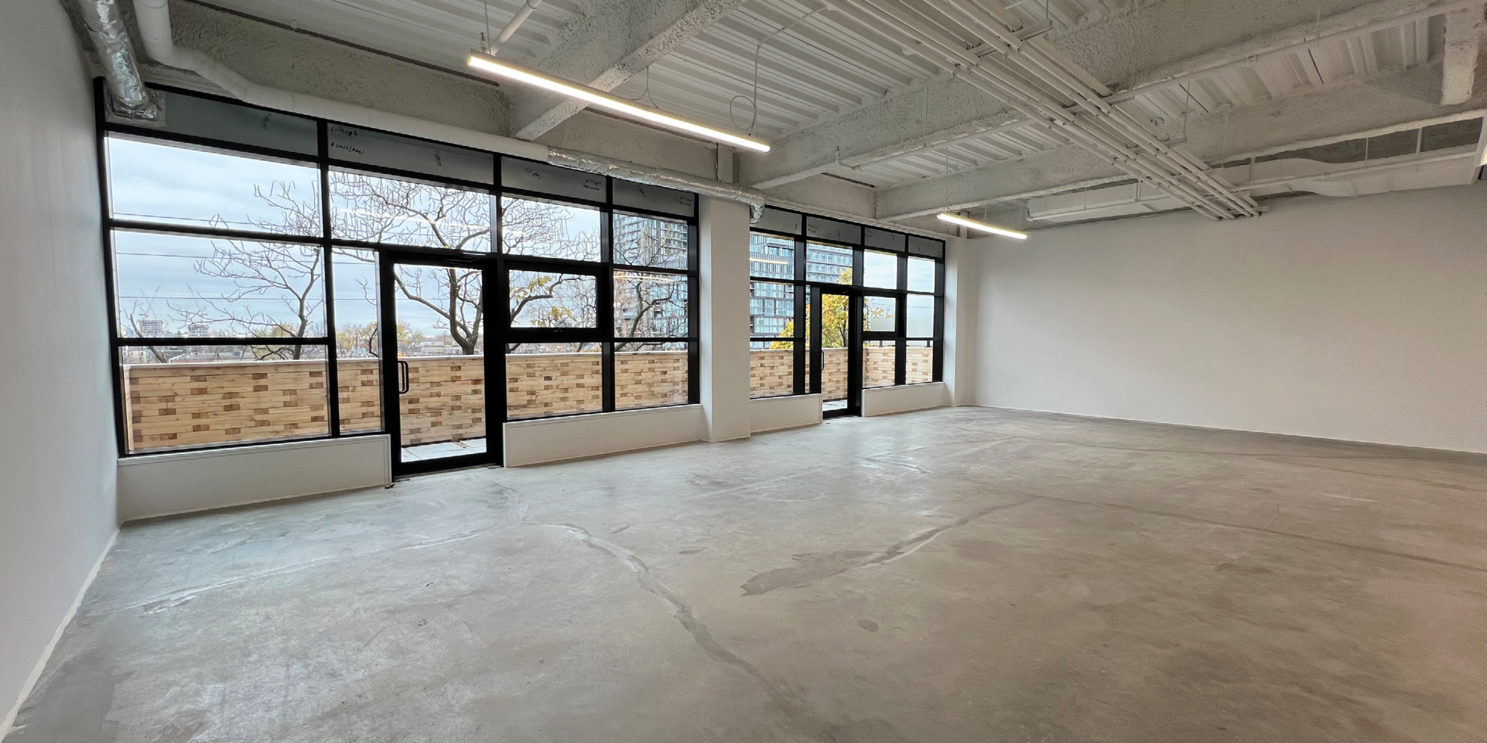 300 Geary suite 301 vacant space with big windows 