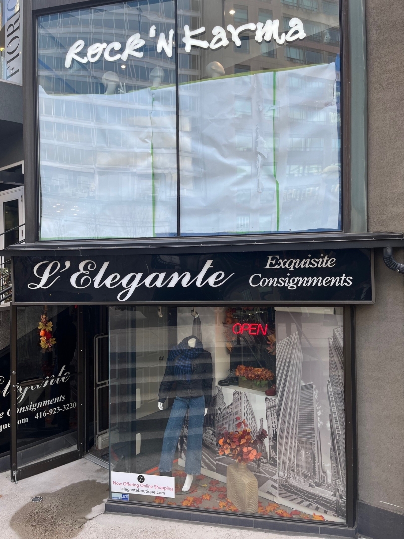 132 Cumberland Street Lower Level exterior view with store window and signage